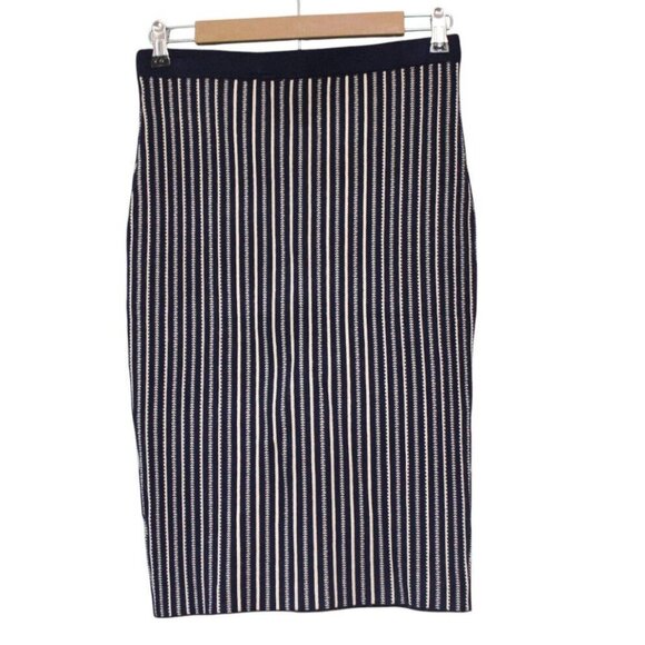 NWT ASTR Pencil Skirt Size Large Knit Navy White Striped Stretch Knee Length - Picture 6 of 12